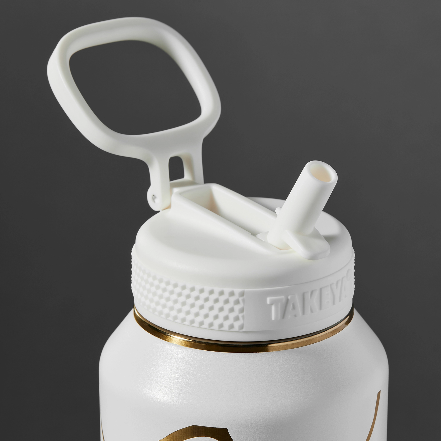kintsugi-water-bottle-with-straw-lid-g9 51389-TK_HO25_Kintsugi_Takeya9271.png