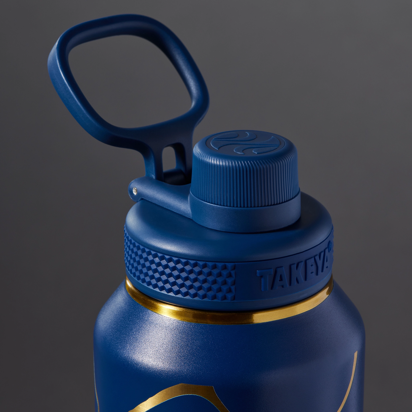 kintsugi-water-bottle-with-spout-lid-v9 51390-TK_HO25_Kintsugi_Takeya9266.png